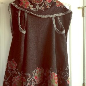 Multi-colored ultra warm seasonal vest